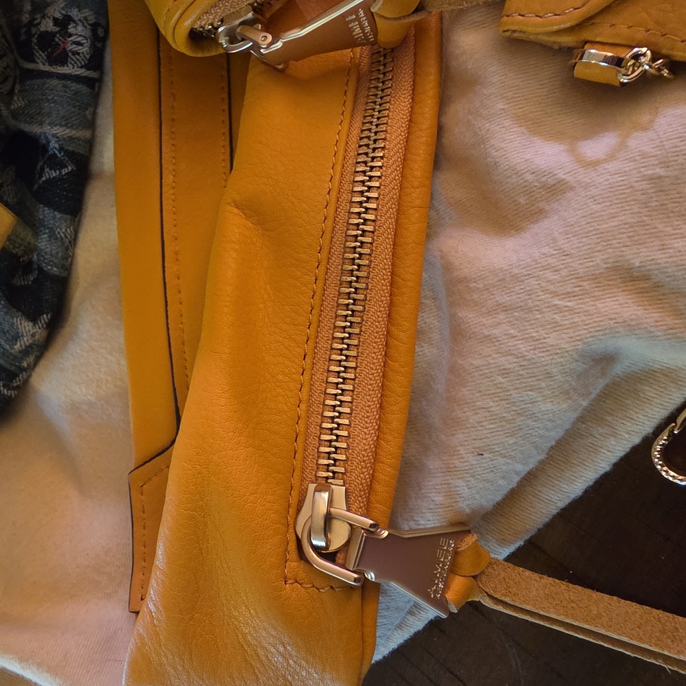 Louis Vuitton Cabas Reyes Denim Tote - Picture 12 of 14
